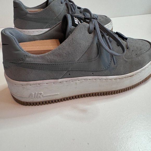 Nike Air Force 1 Sage Low Cool Grey Womens Size 9 - Picture 5 of 10